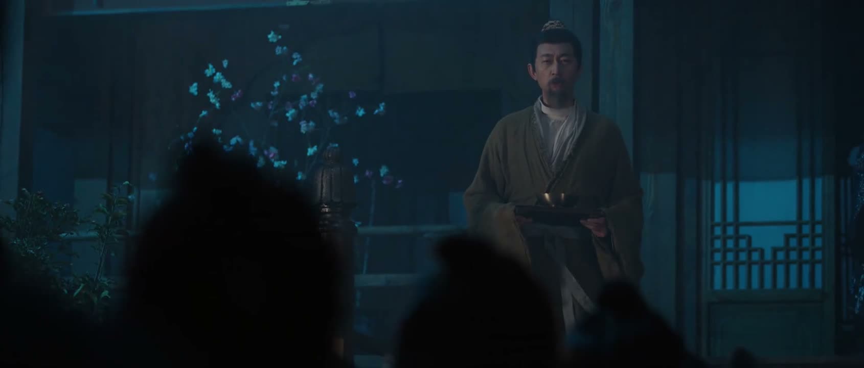 效忠少君