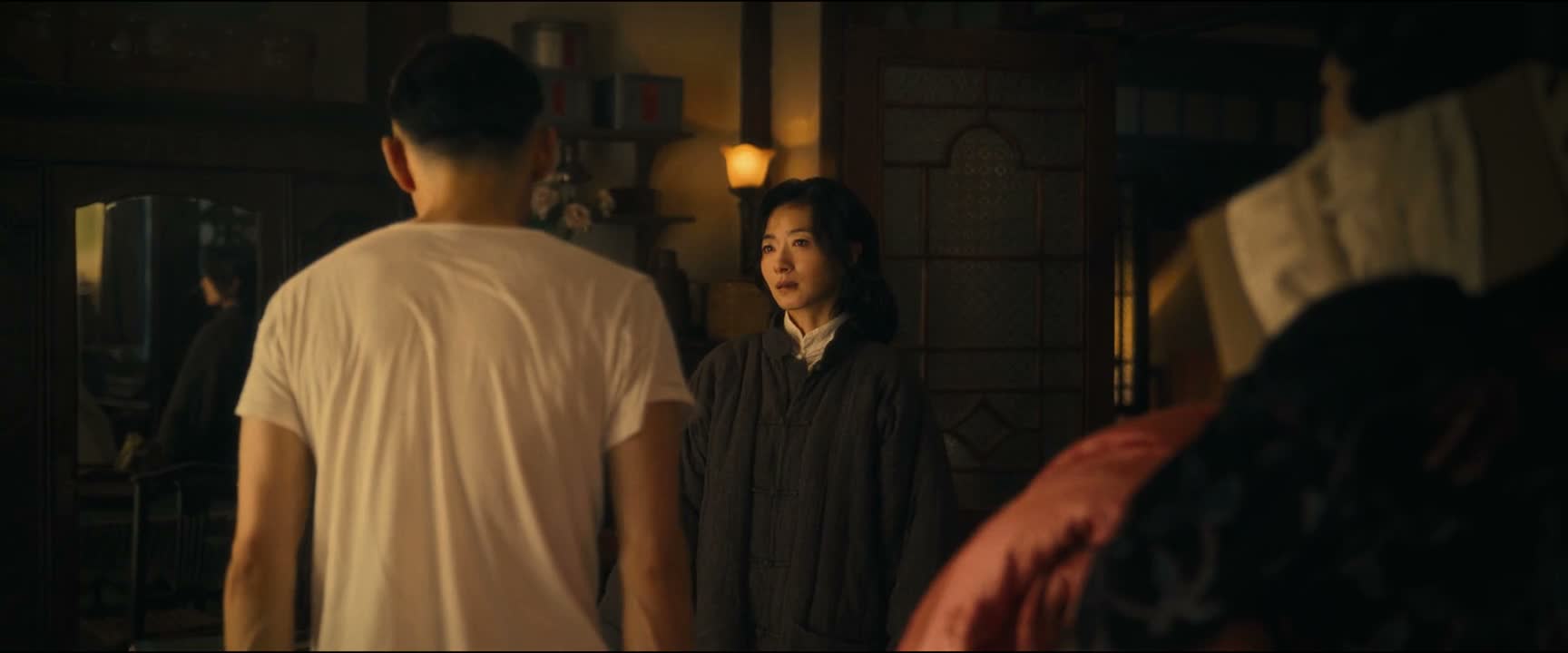 这箱子打开 里边就这么几块破石头