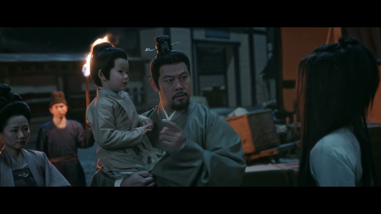 认不认识这个女人?