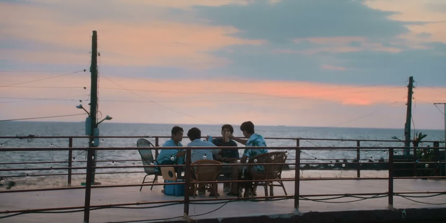 还是回到了彼此身边