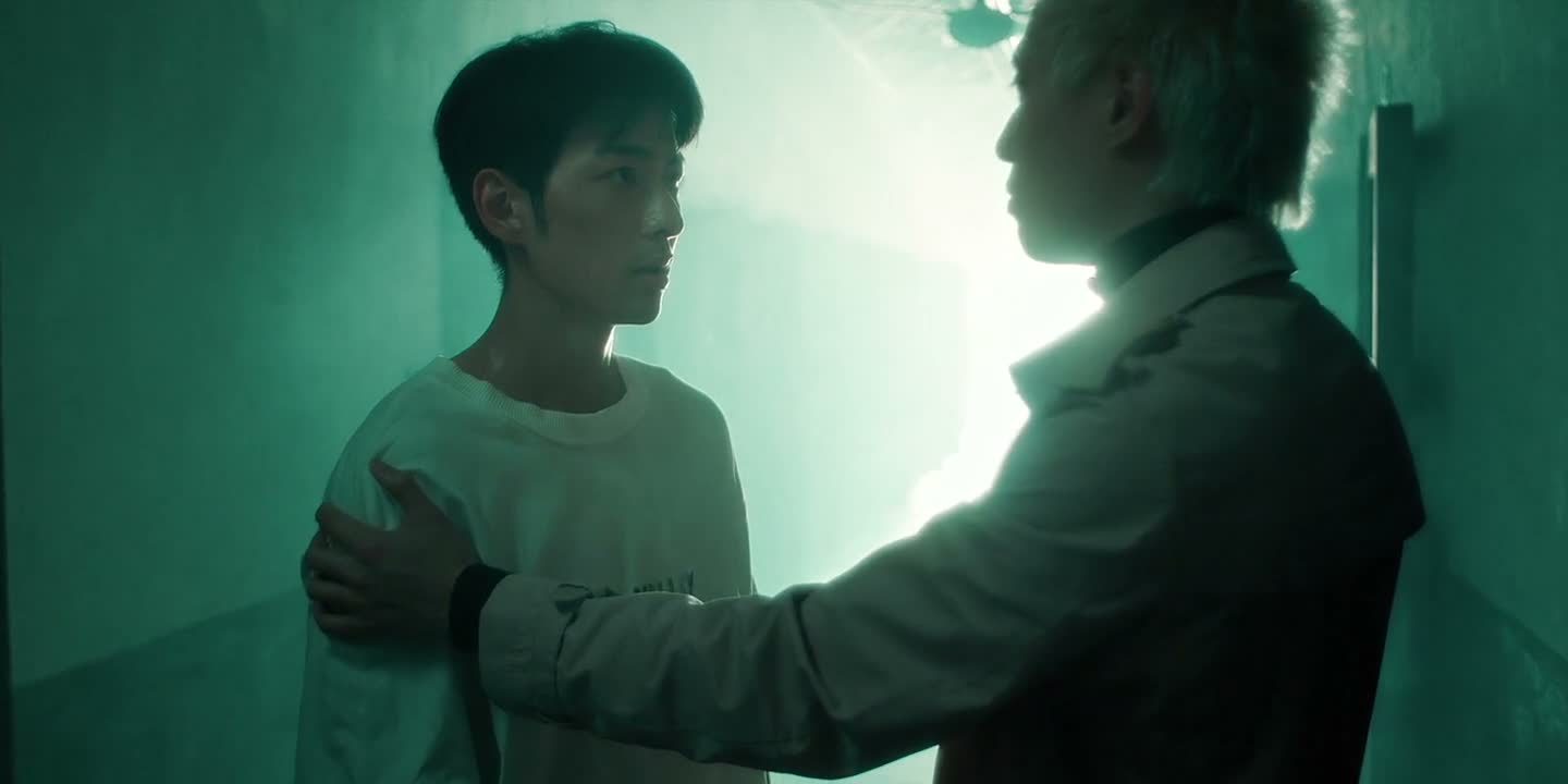 你看每一个生命存在这个宇宙上