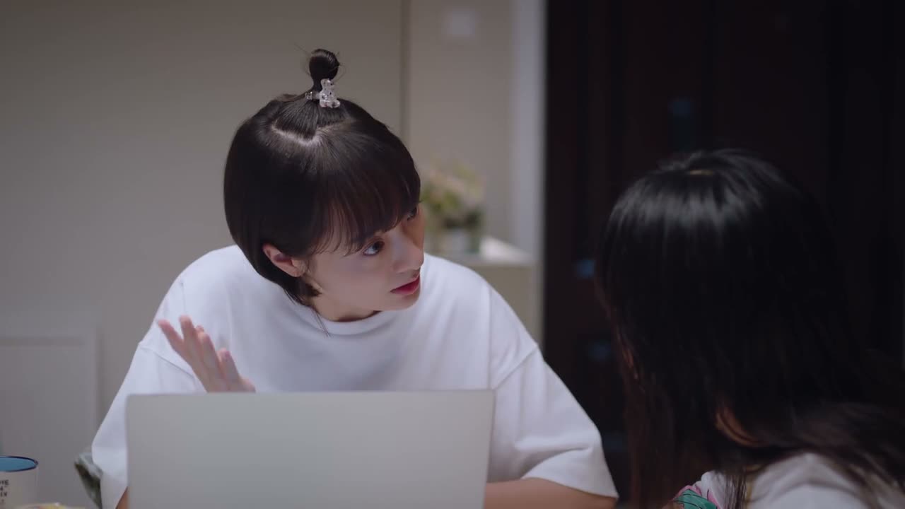 他就是我的上级 明白了吧