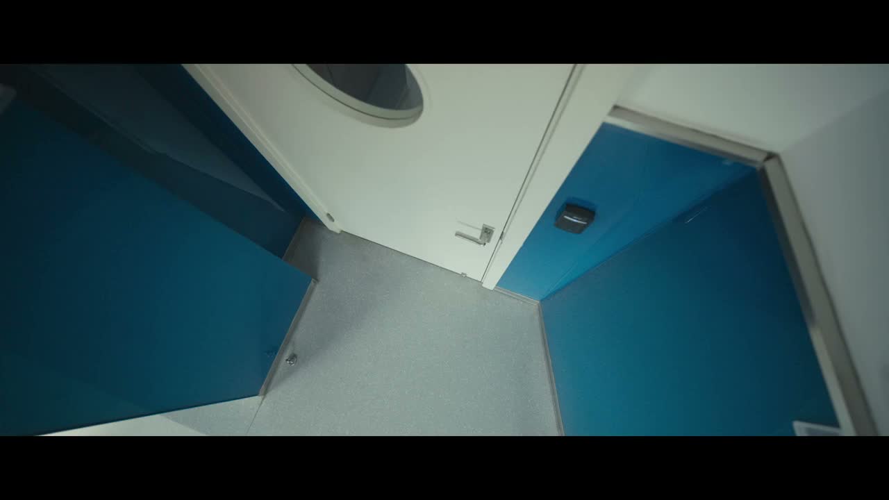 - 走起 - 救命 - 救命 - 这边