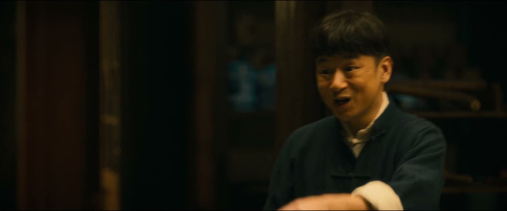 她居然跟你说得一模一样 你说你们女人