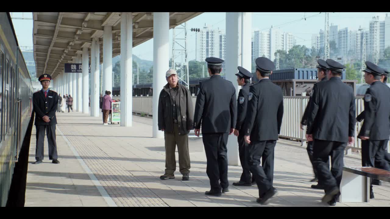 你们都是来送小冉的?