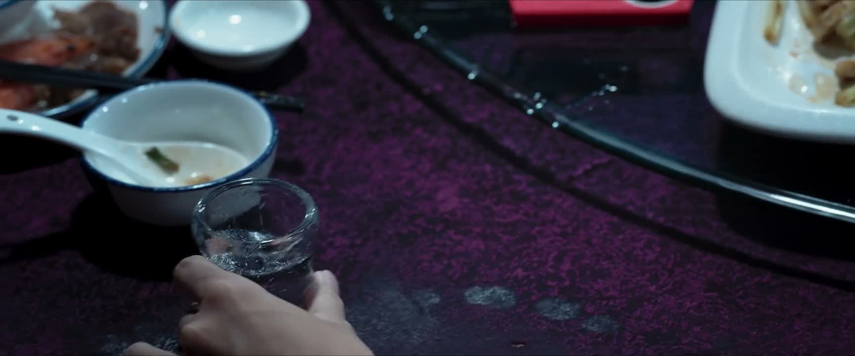 把我灌醉了 给我弄了个仙人跳