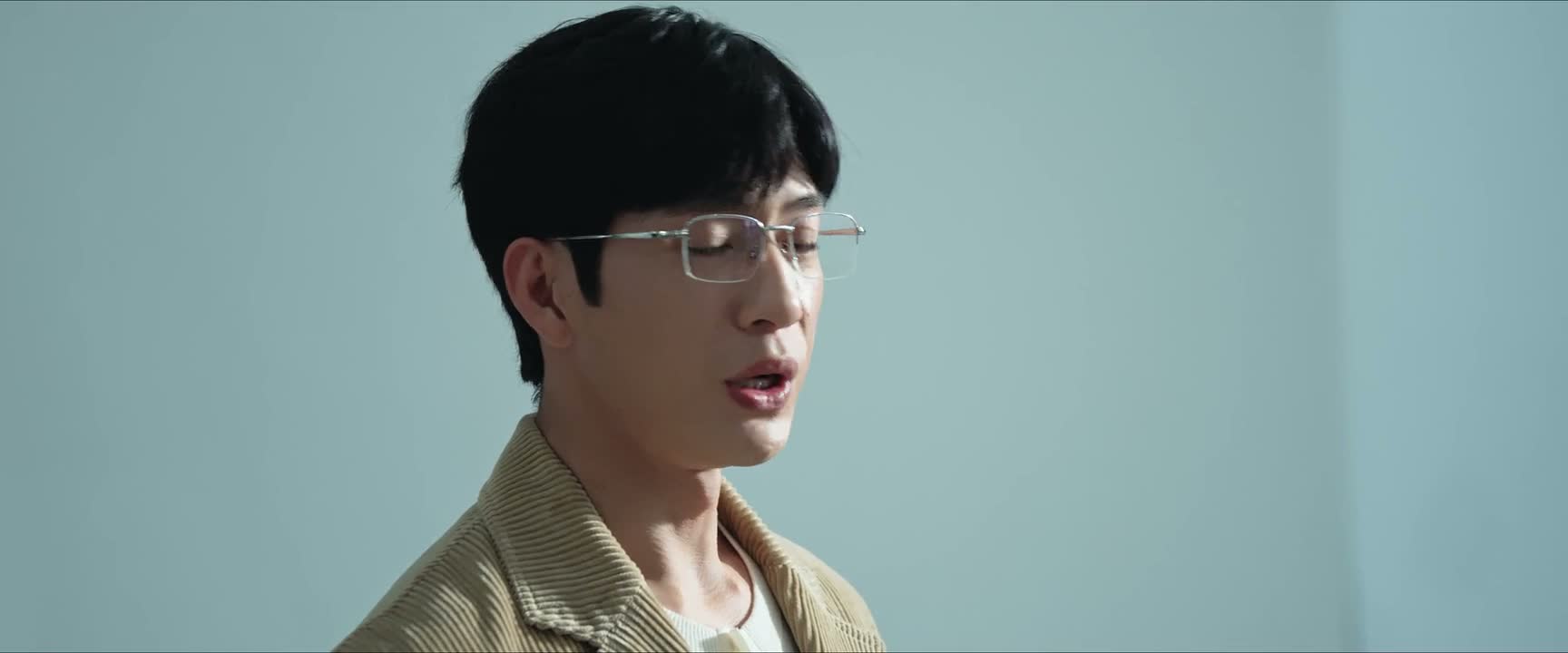 不一定是物理距离上的近