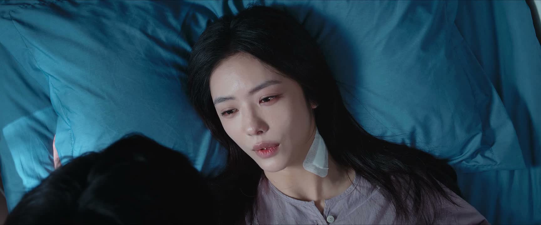 我现在好想亲亲你