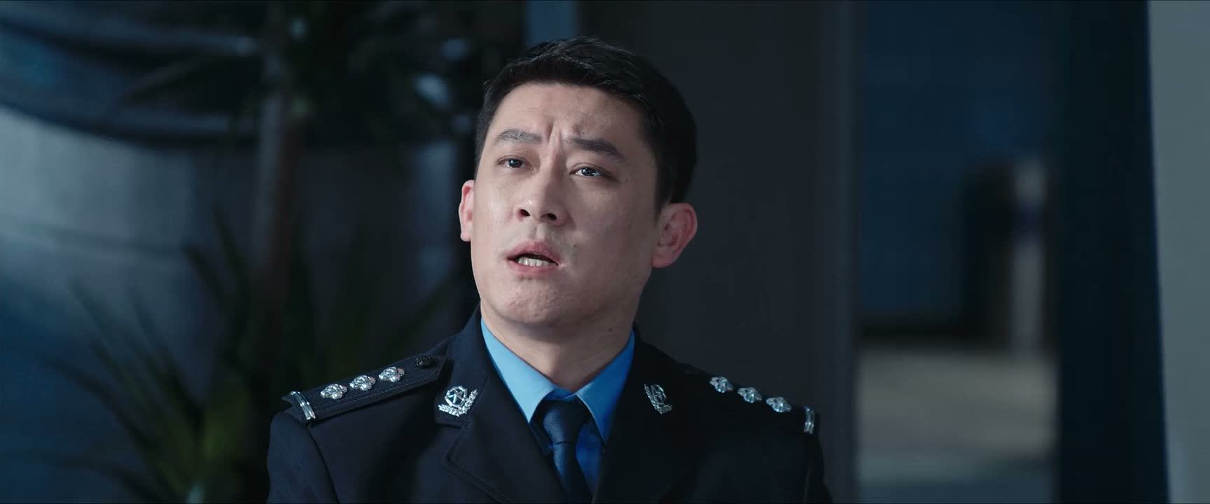怎么跑这儿来实习来了