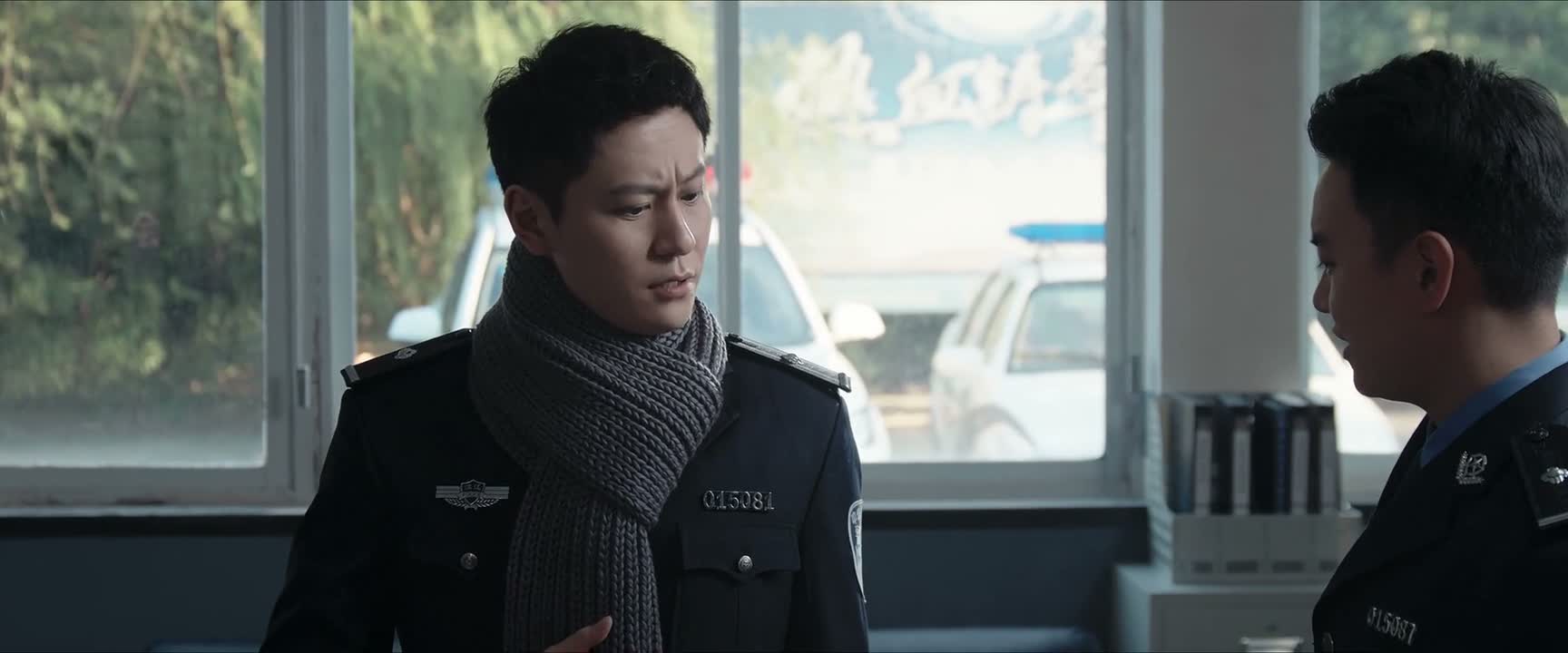 这我女朋友一针一针给我织的 是你能乱动的吗