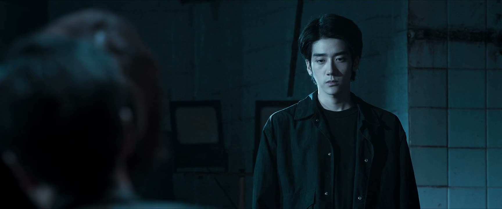 当然我理解 你是警察