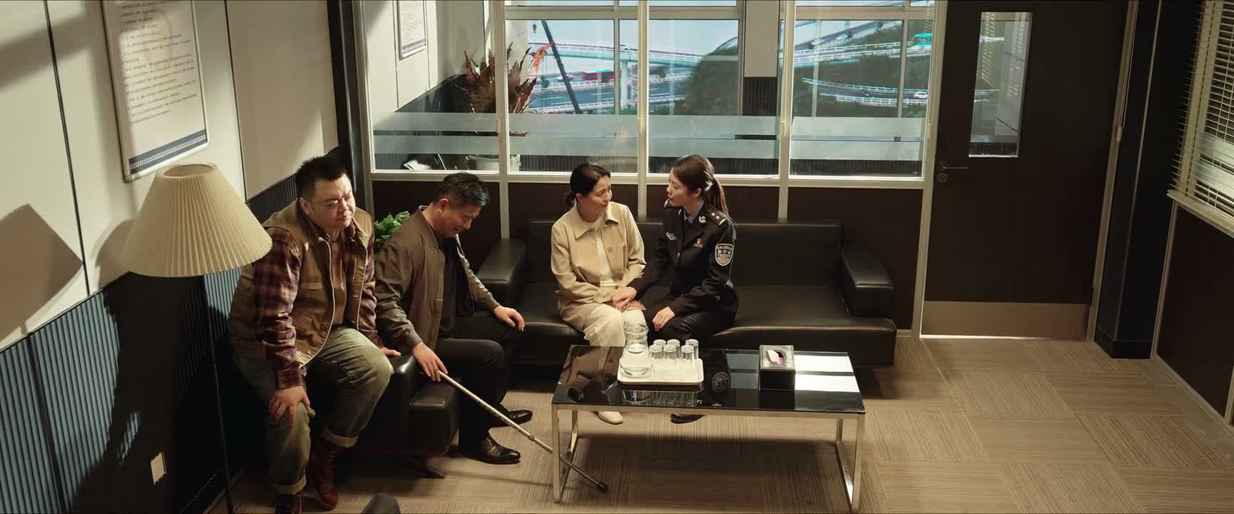 等他回去 我带他喝