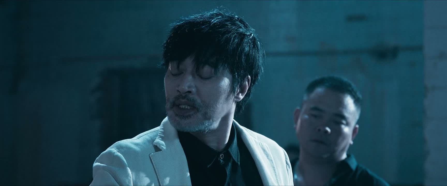 原来你就是卧底