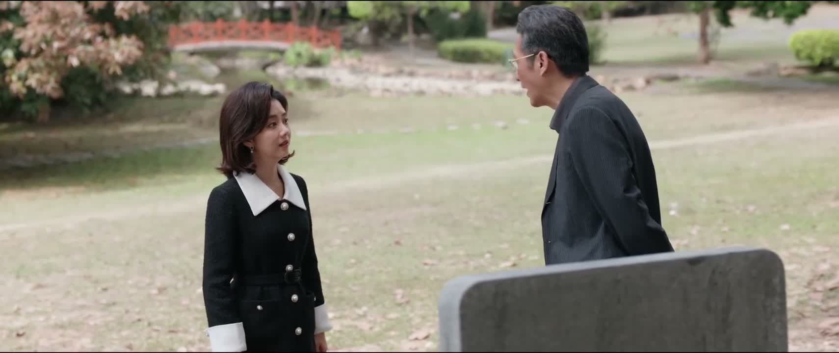 好啊 咱们边走边说