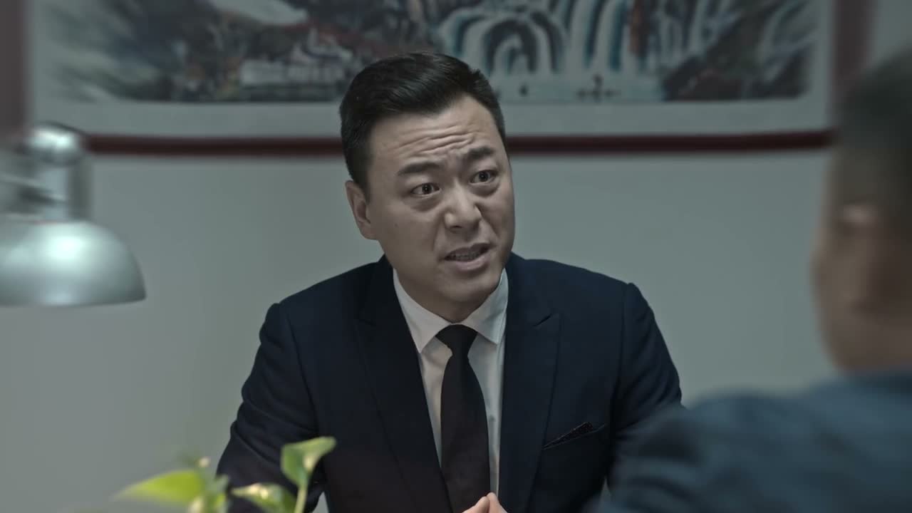 七八十家 都在排着队呢