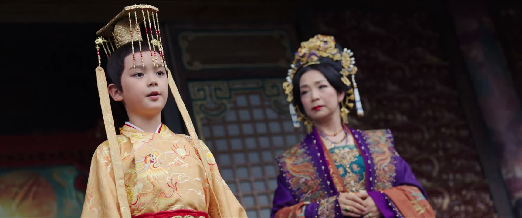 平身 谢陛下