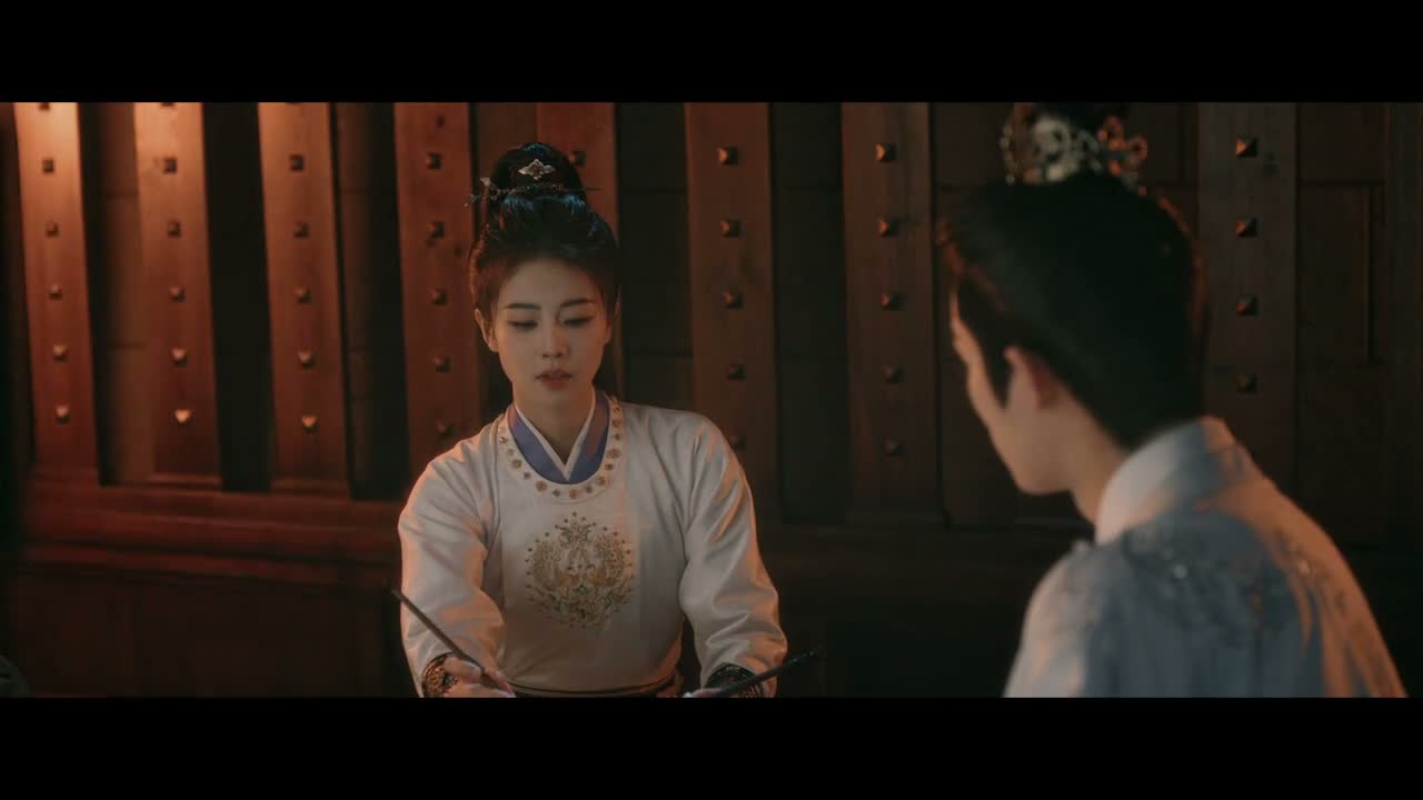 实心的 分明是黑子