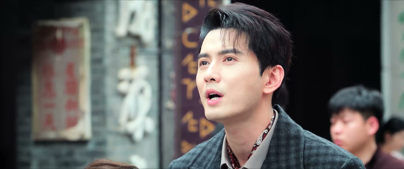 我已经不是档案馆的人了