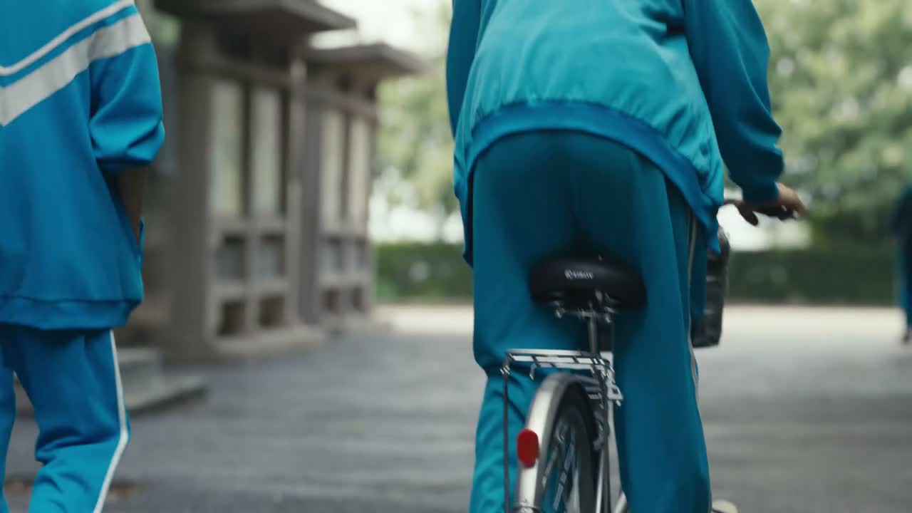 假如你不够快乐