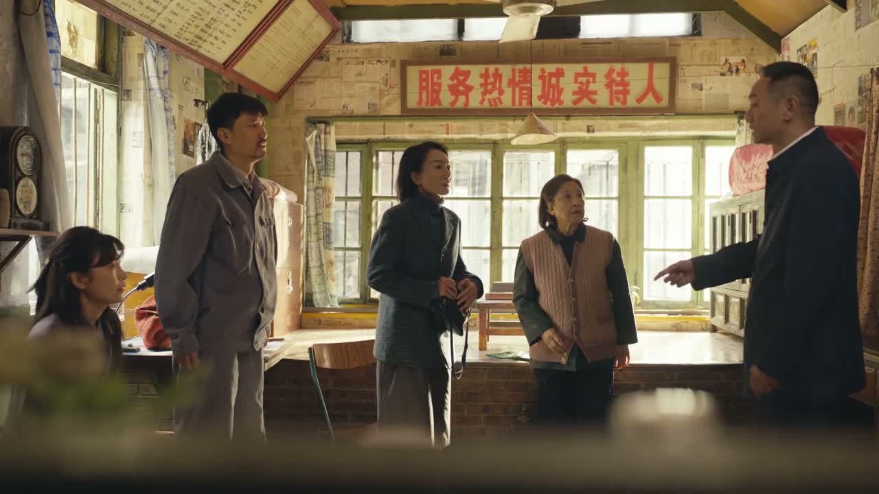 小满这孩子非得去找他爸爸
