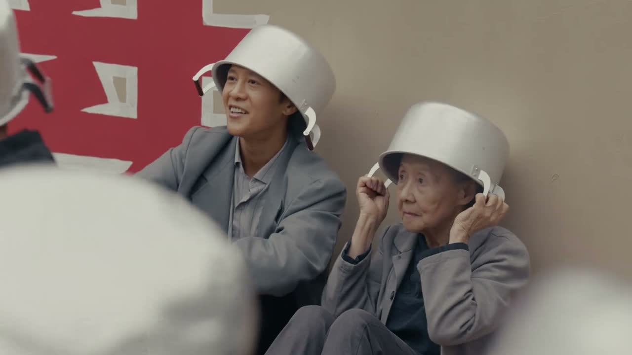 双腿残疾多年 行动不便