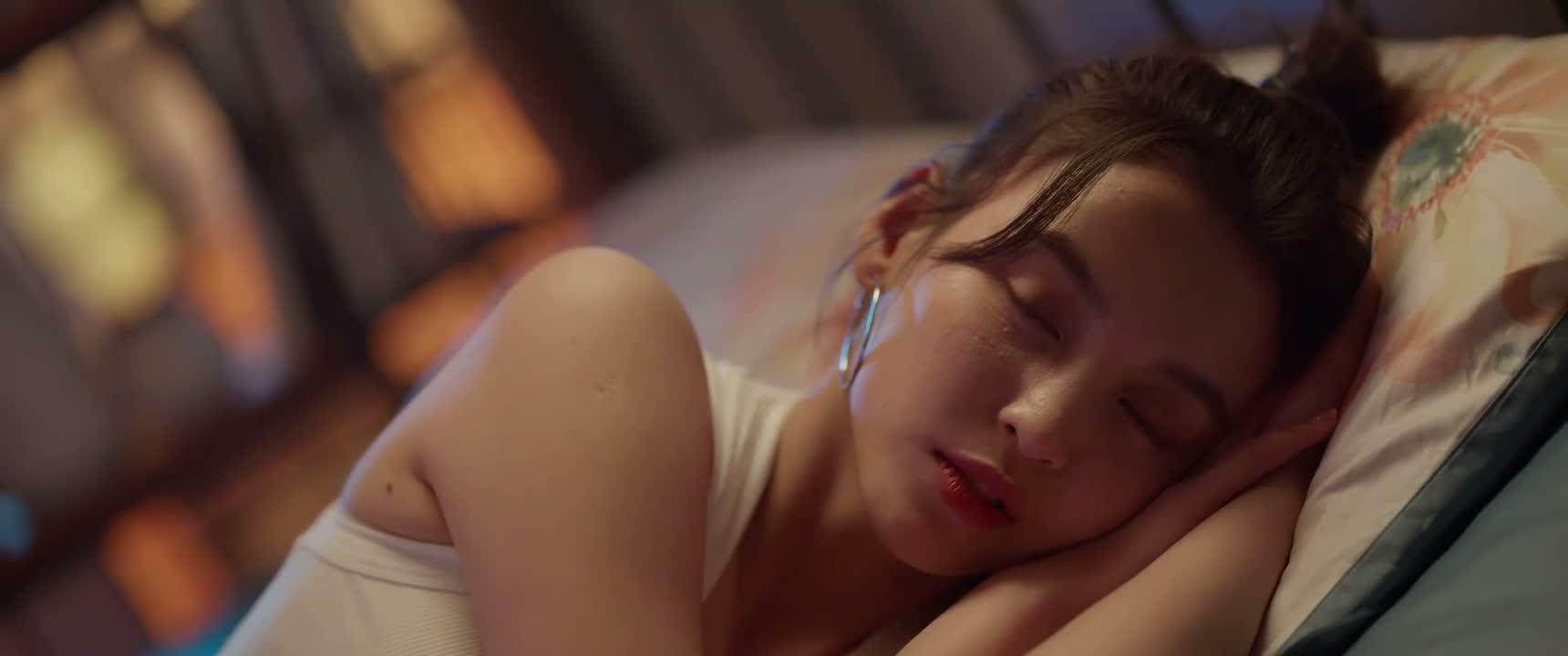 我脑子里想的是你