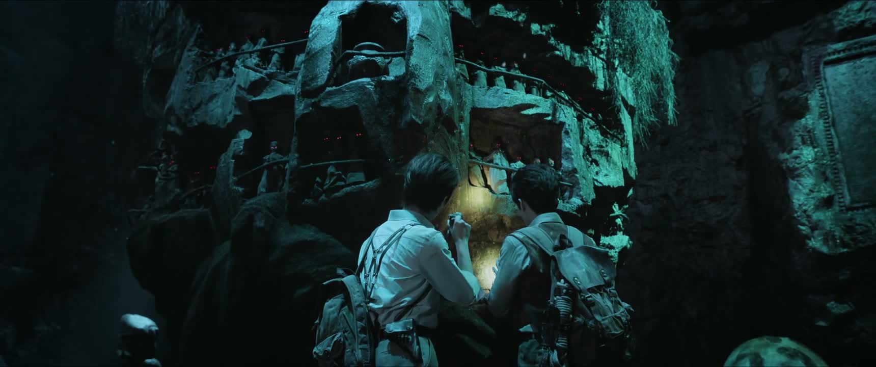 是不是跟那个邪神一模一样