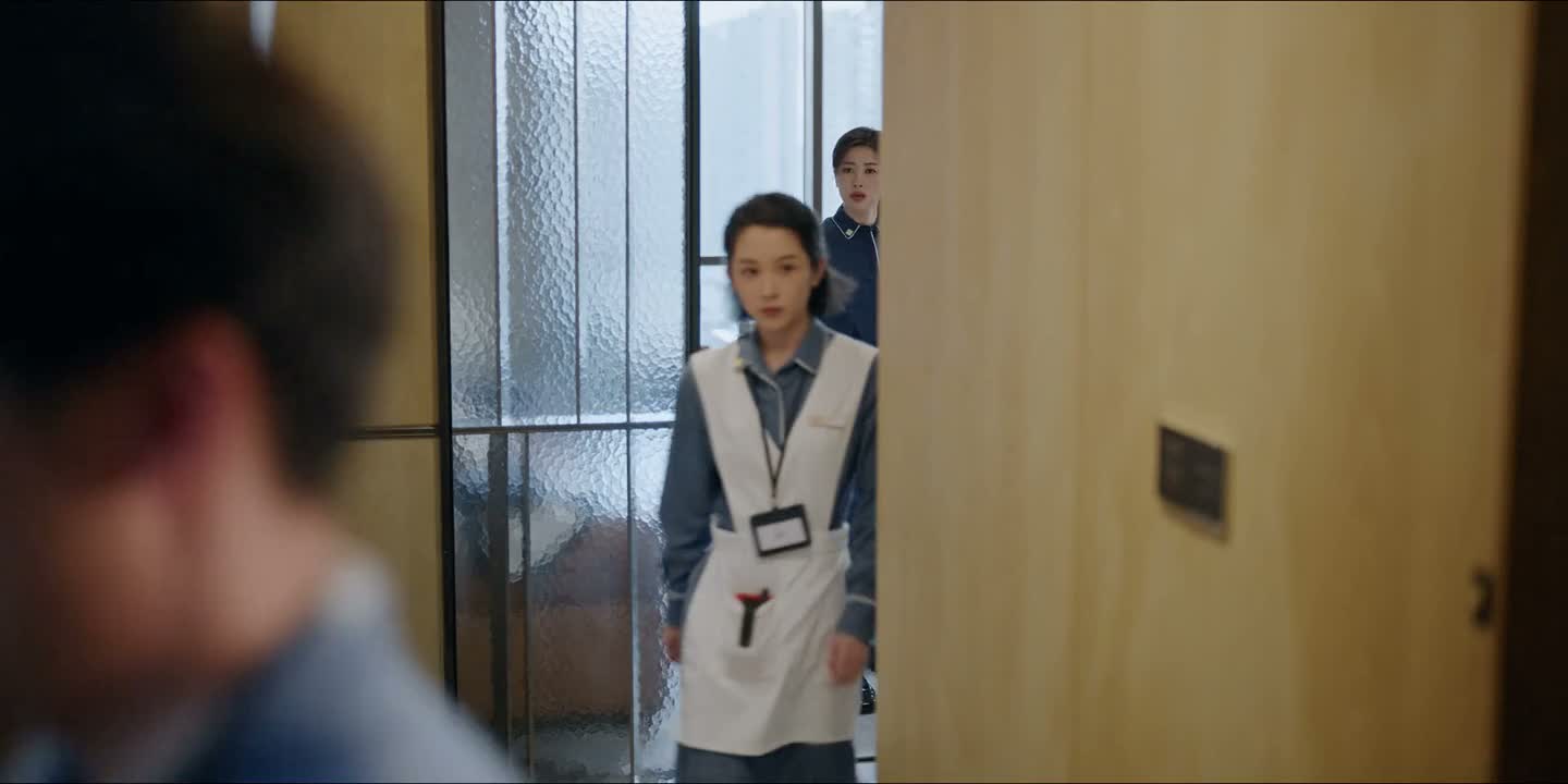 不就是一个领班吗