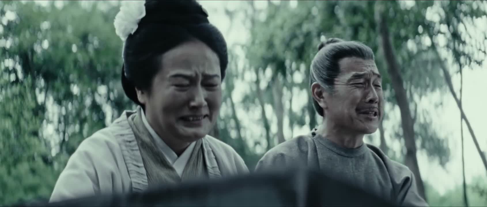 下葬入土为安呀