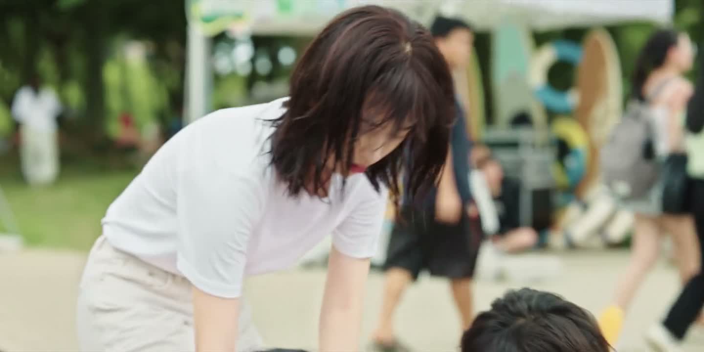 那学生会的师哥让他做个人吧