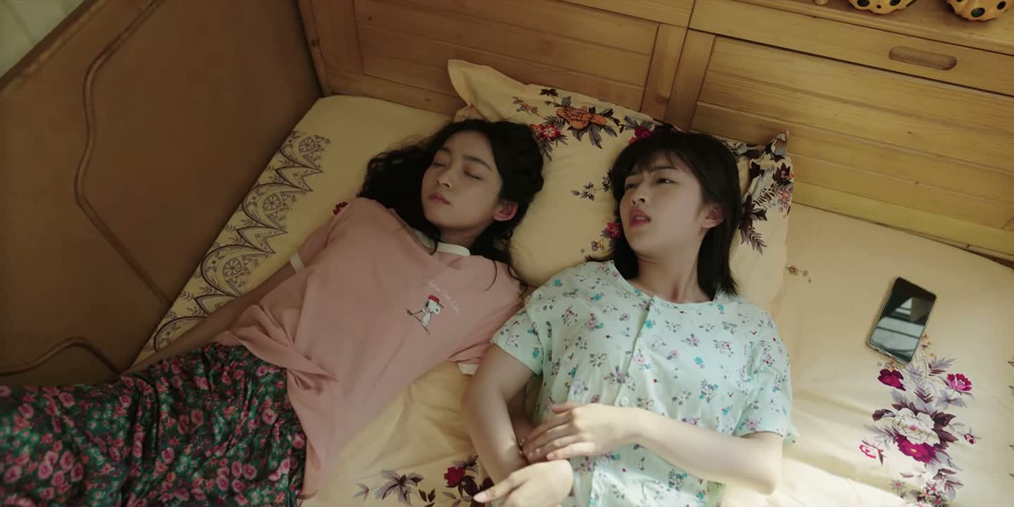 咱俩昨天怎么回来的来着