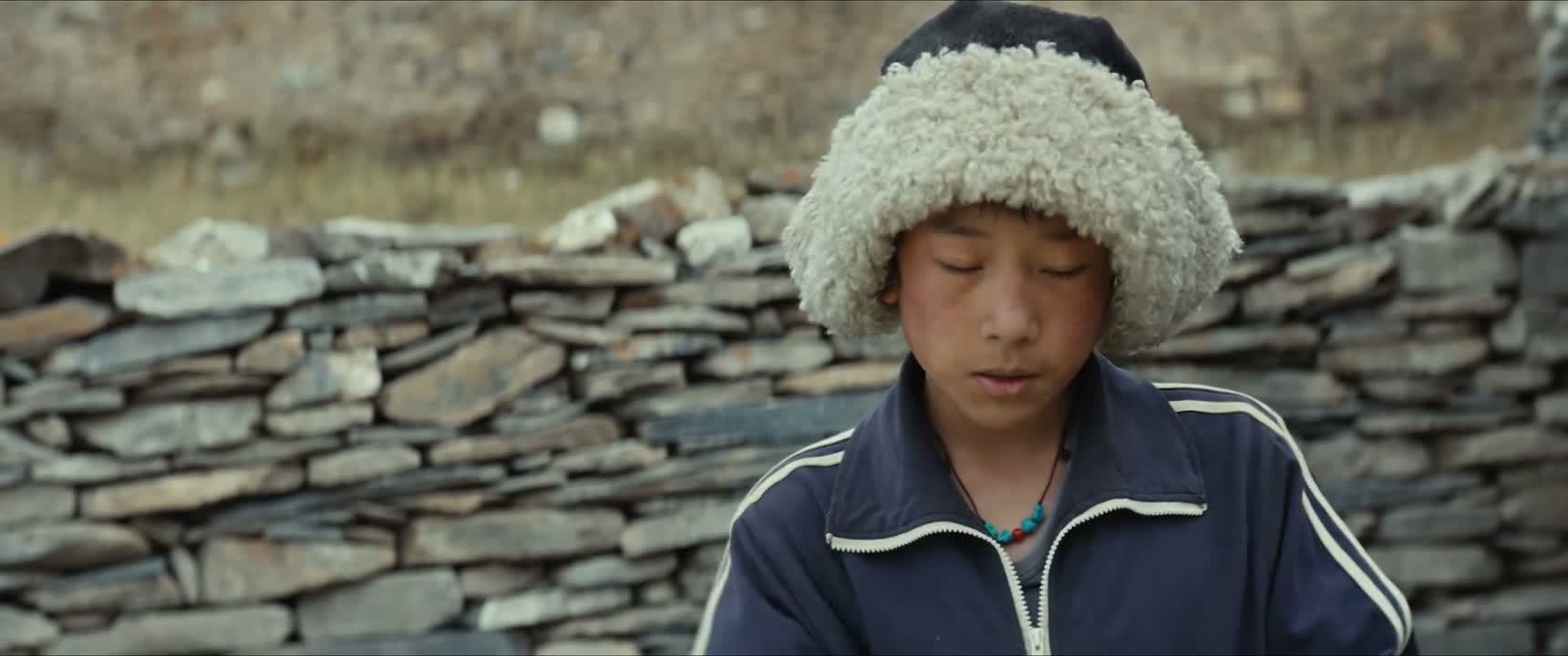 但是和马在一起 比和人在一起舒服
