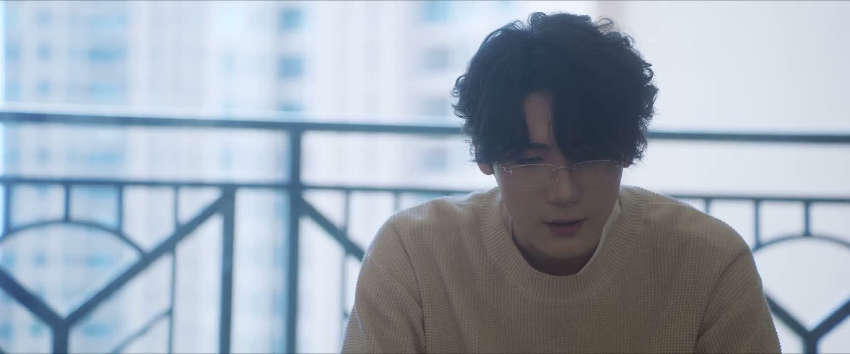 她倒是个不爱哭的人