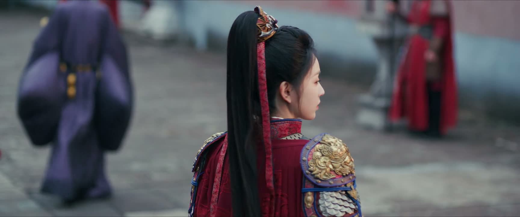 比林安差远了