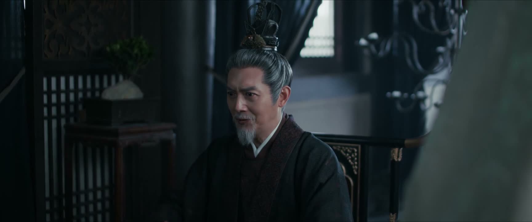彻底地撕破脸皮才好