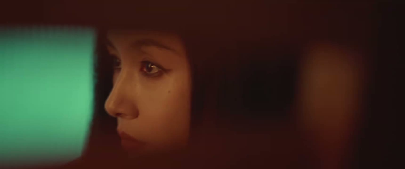 我问你 那个女人藏哪儿了
