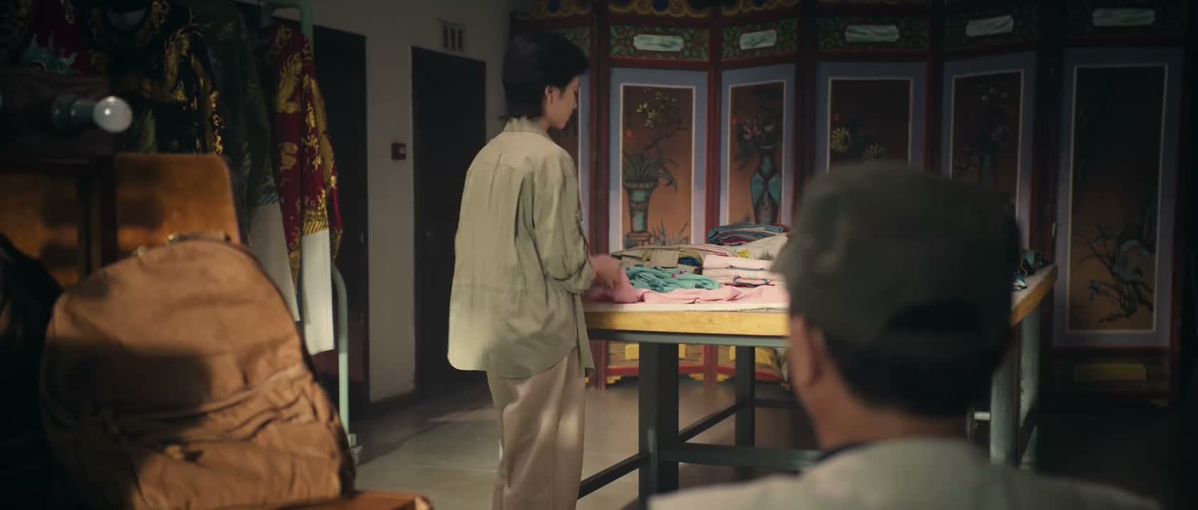 秦老师 你咋成我舅了