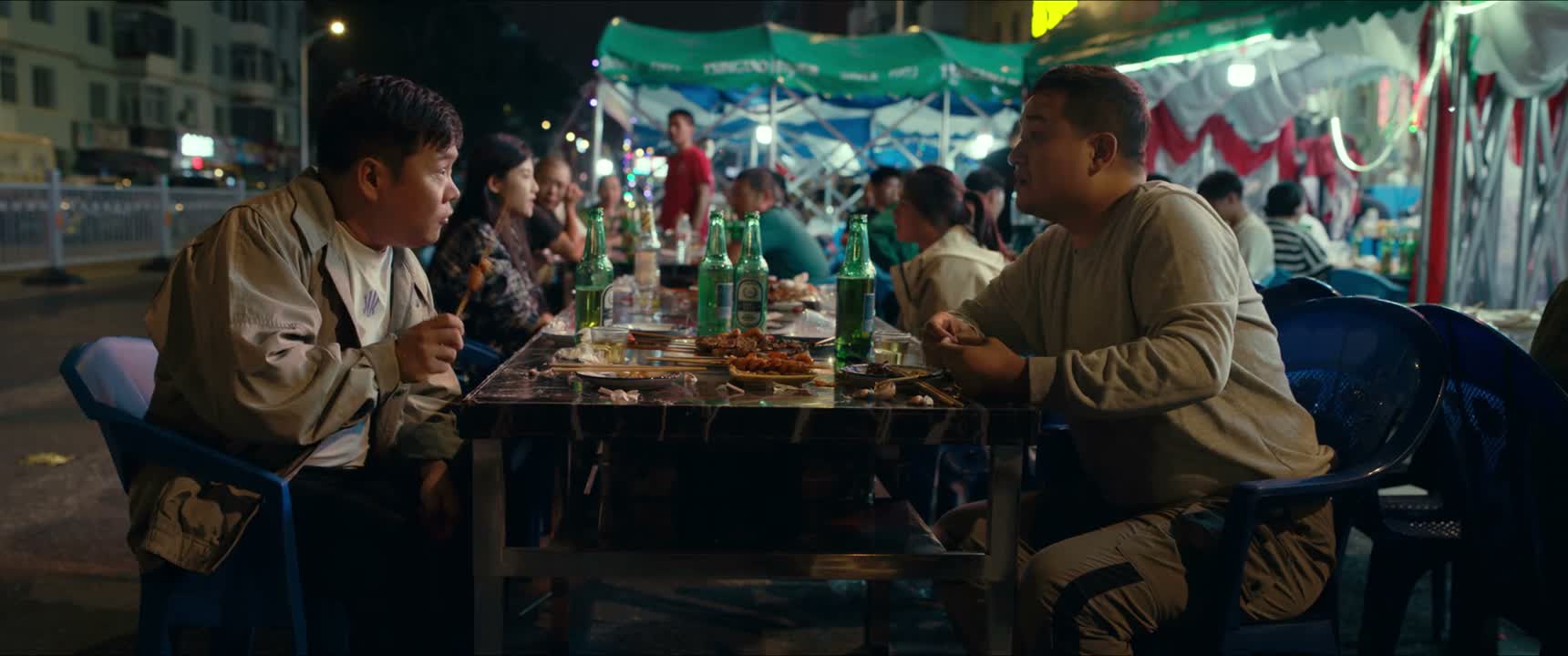 肯定发生大事了