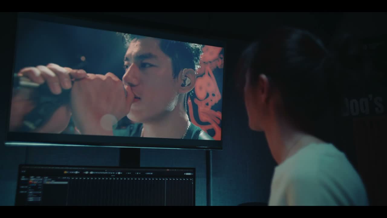 歌词是一个我的好朋友写的
