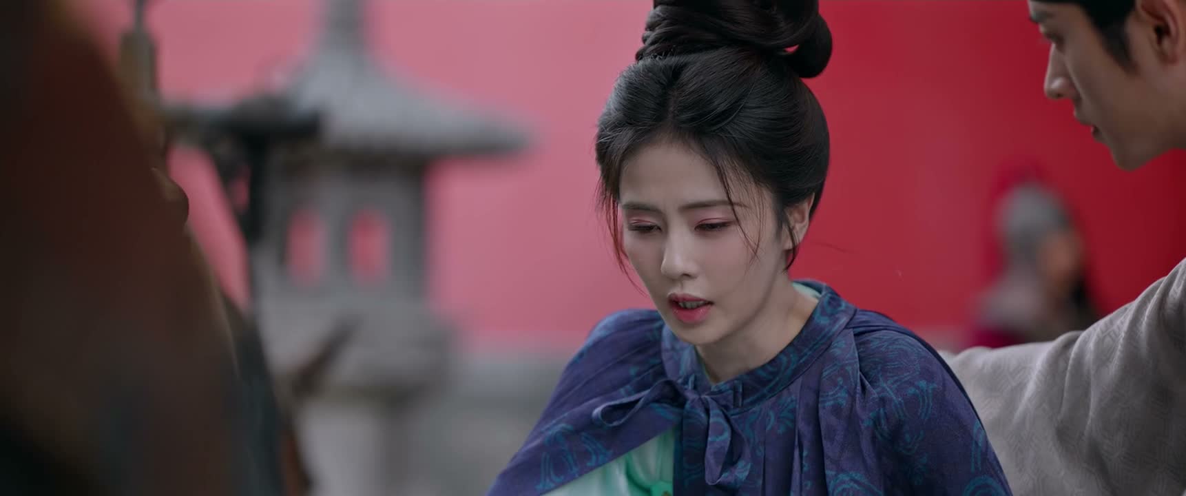 我把韩明晰的发饰吞下去了