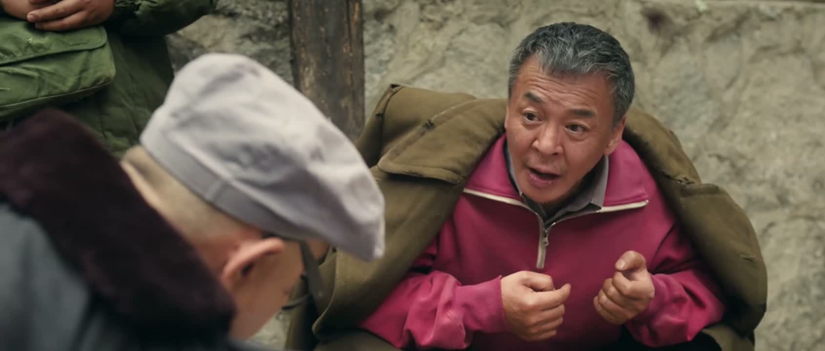 来 看看 嘴还歪不