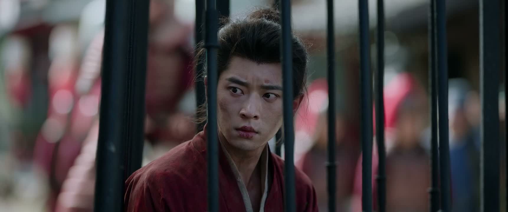 闪开 闪开 不得靠近