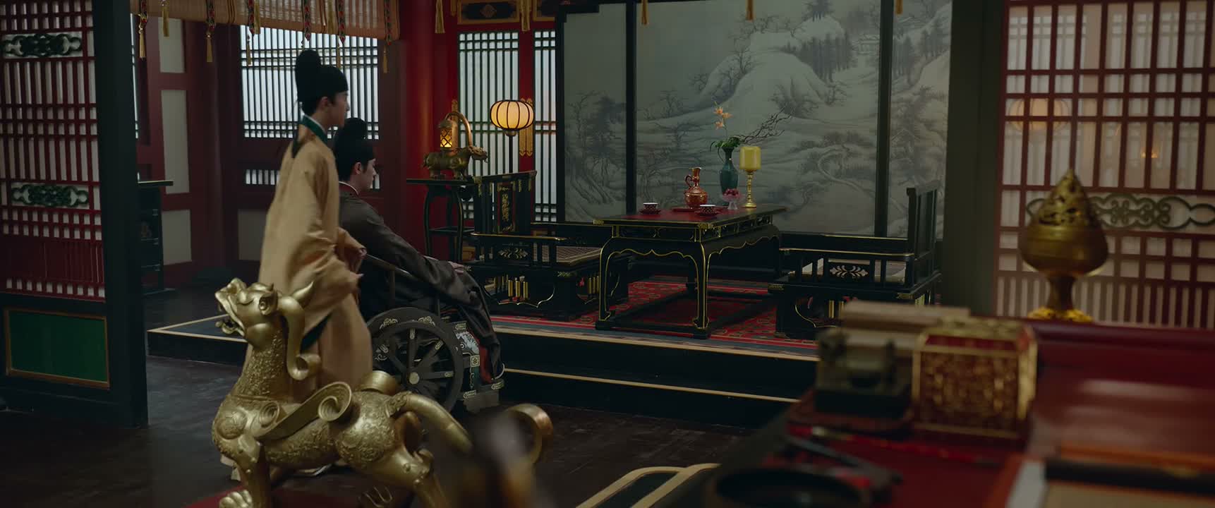 堂兄 是不高兴了吧