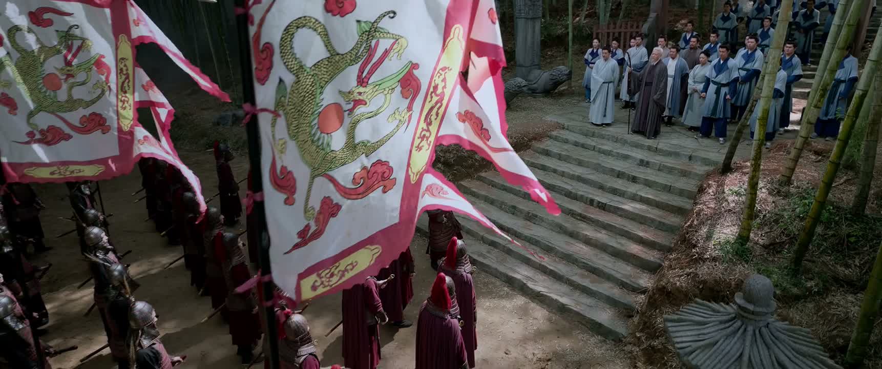 以保护为名派兵围困