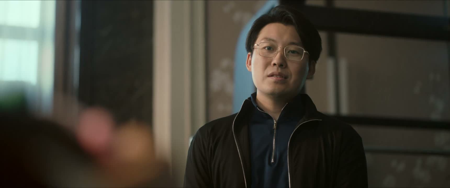 但是咱们送他点什么呀