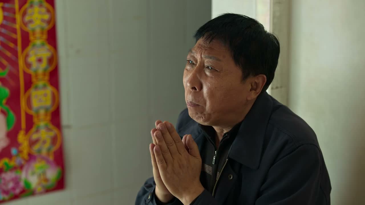 别落在我儿 一个人的头上