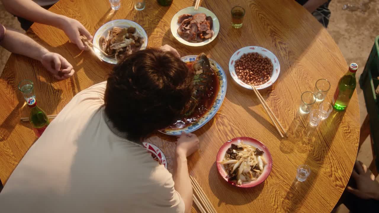 薄酒薄菜 不成敬意