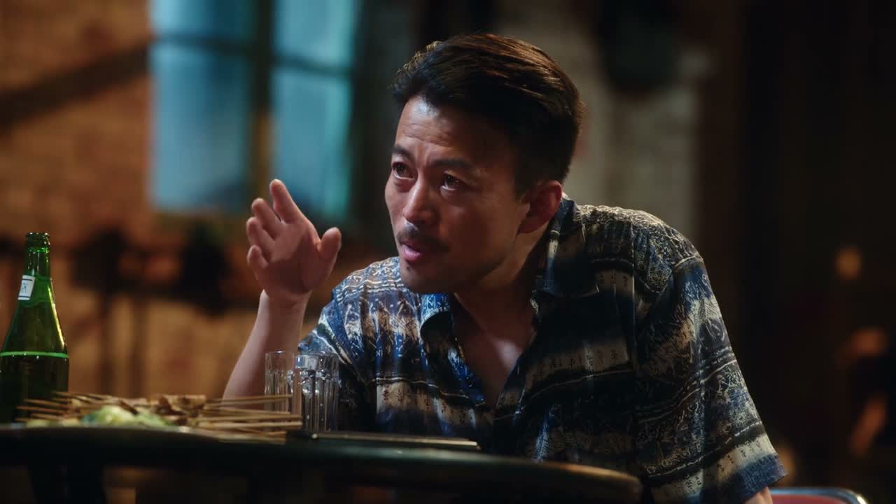 你比那三个人强多了