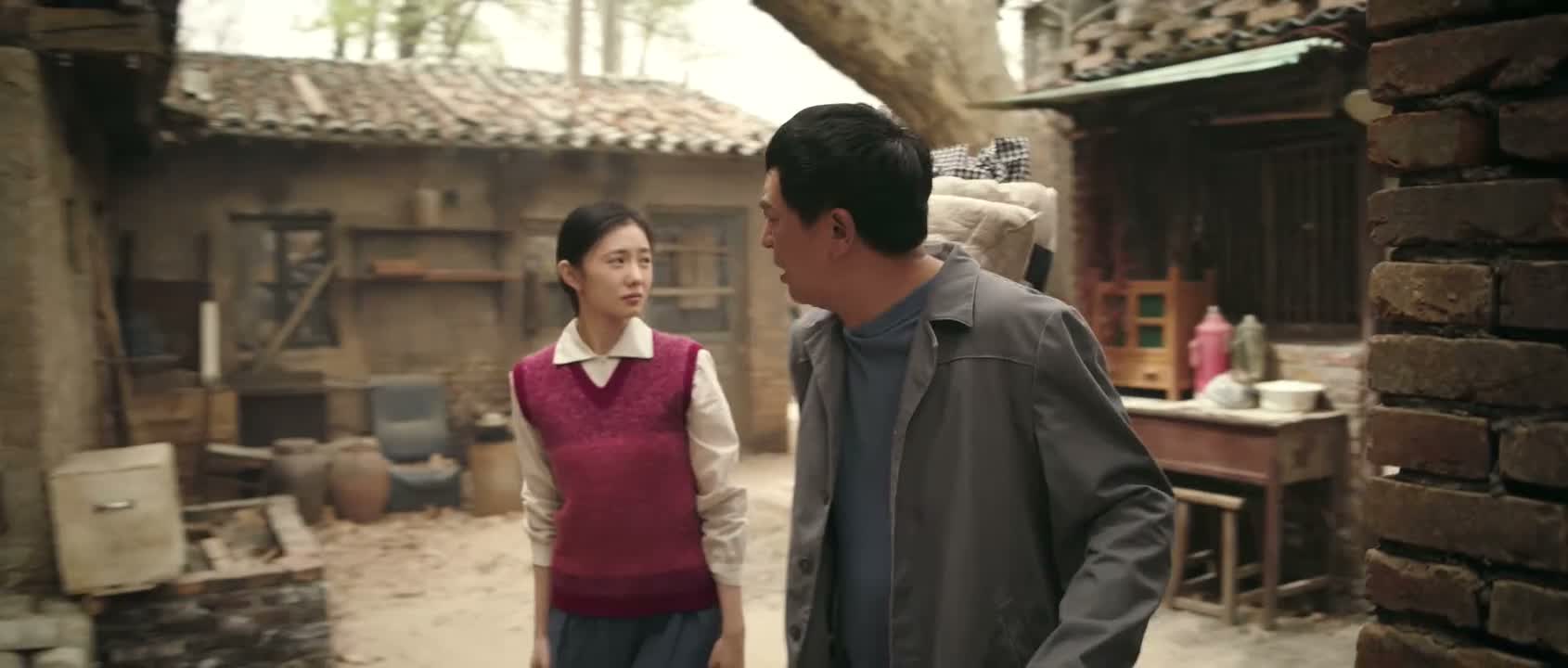 算了 不打搅他俩说话