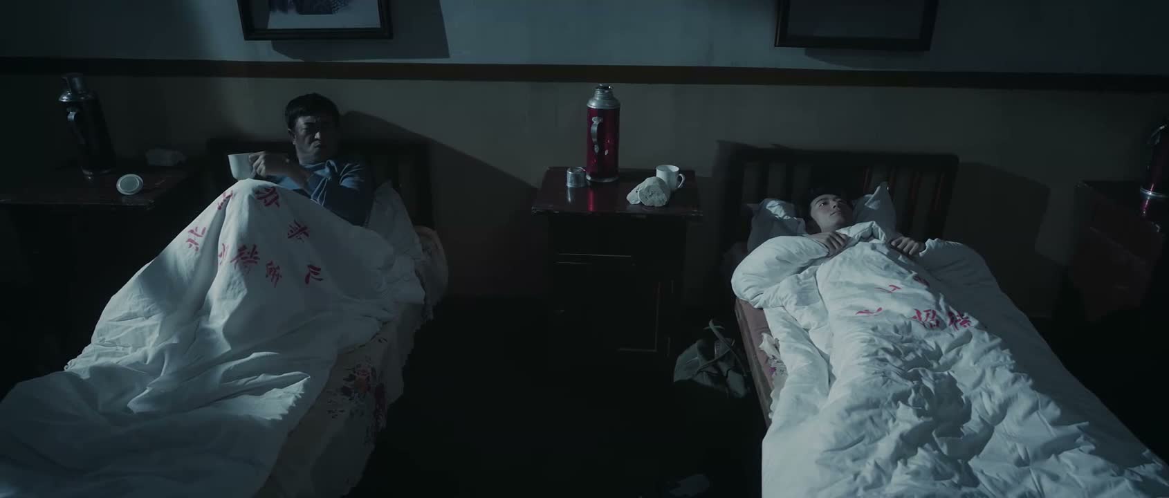 我睡觉可轻得很啊